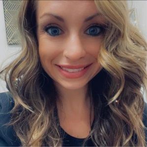 Meet your Posher, Kay